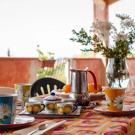 Casa Elena Holiday home